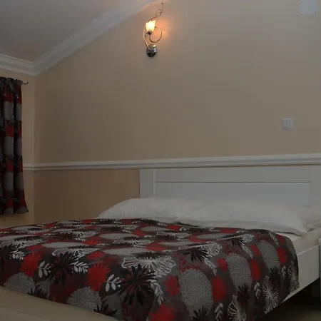 Royal Menex Pozsarevác