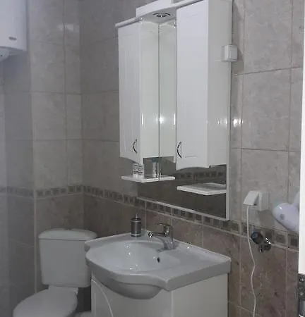 Royal Menex Apartman *