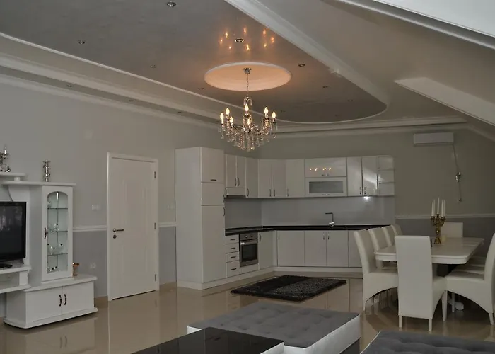 Royal Menex * Požarevac