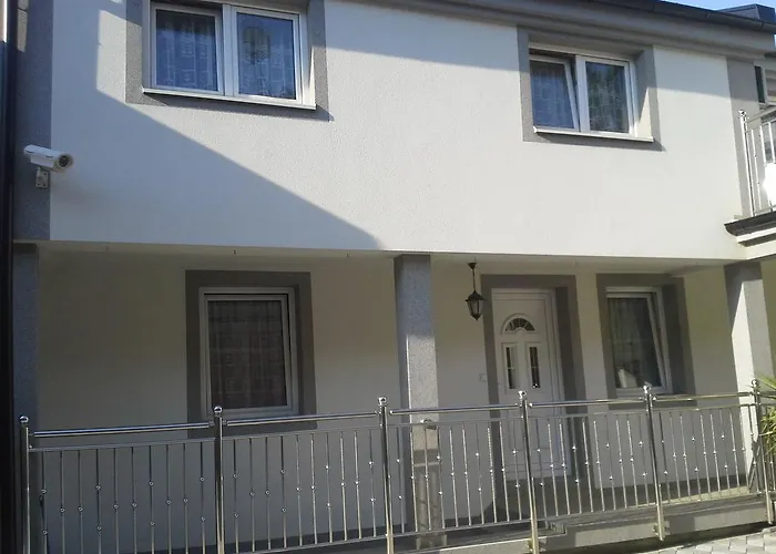 Royal Menex شقة Požarevac