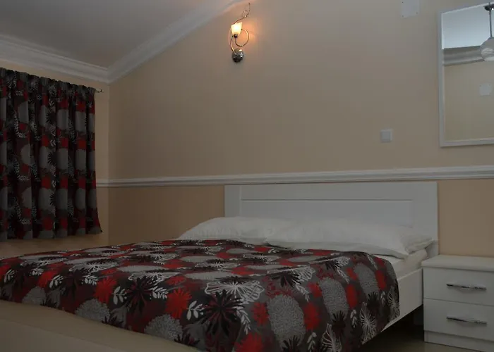 Royal Menex Požarevac