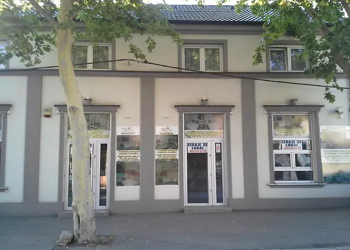 Royal Menex شقة *