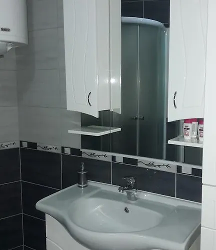 Royal Menex * Požarevac