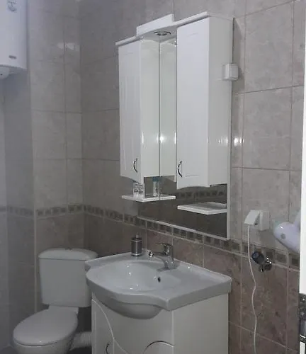 Royal Menex شقة *